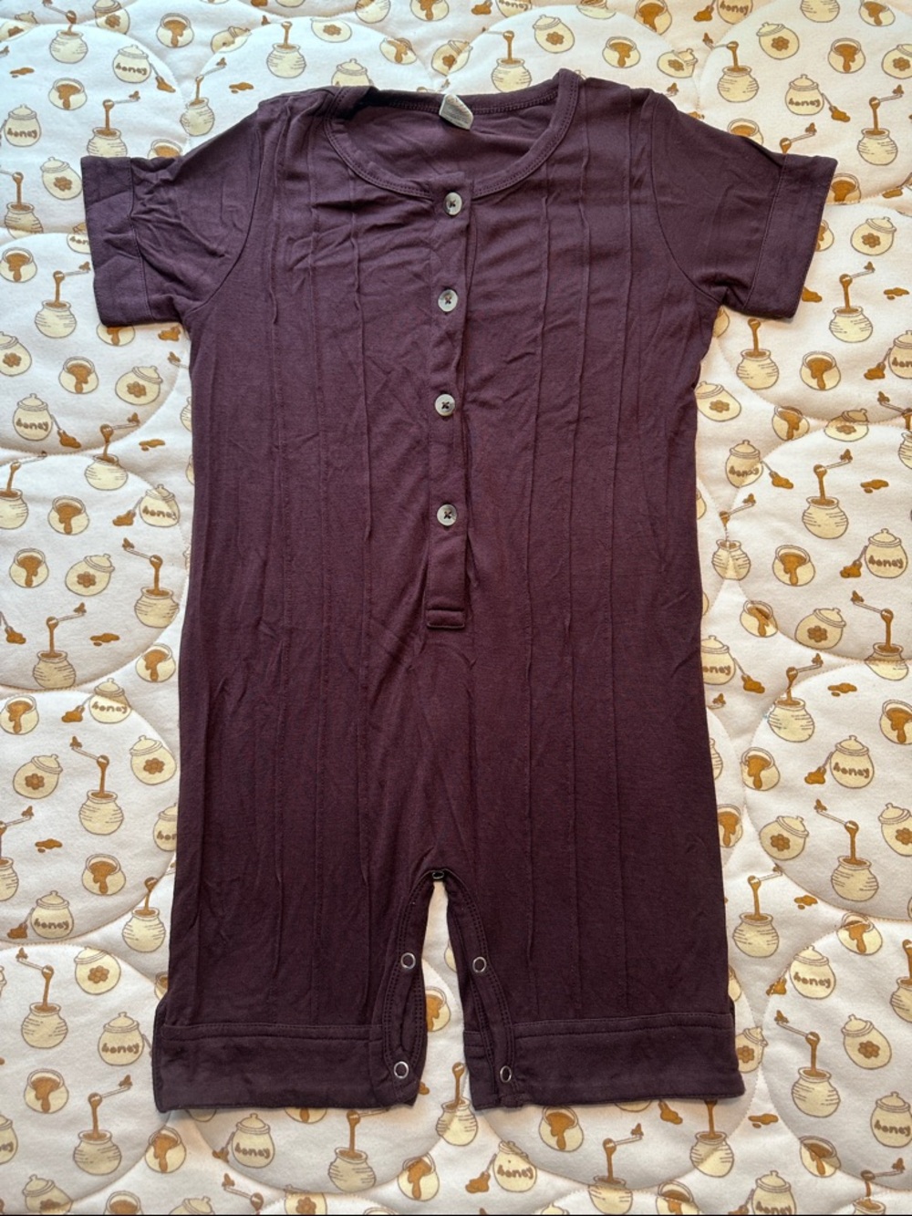 Kate Quinn pintuck shortie